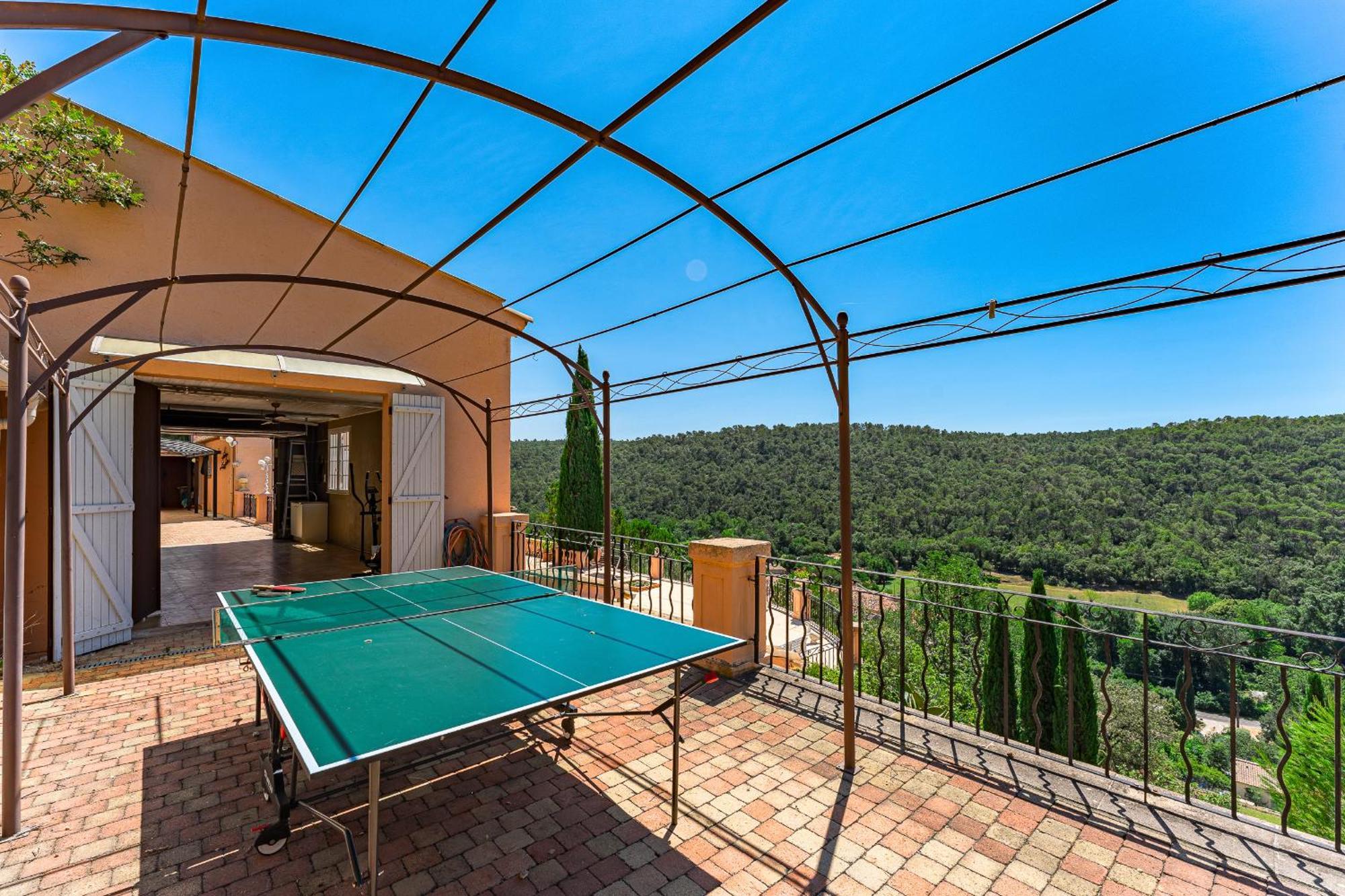 Villa Gilbert Vins-sur-Caramy Exterior photo